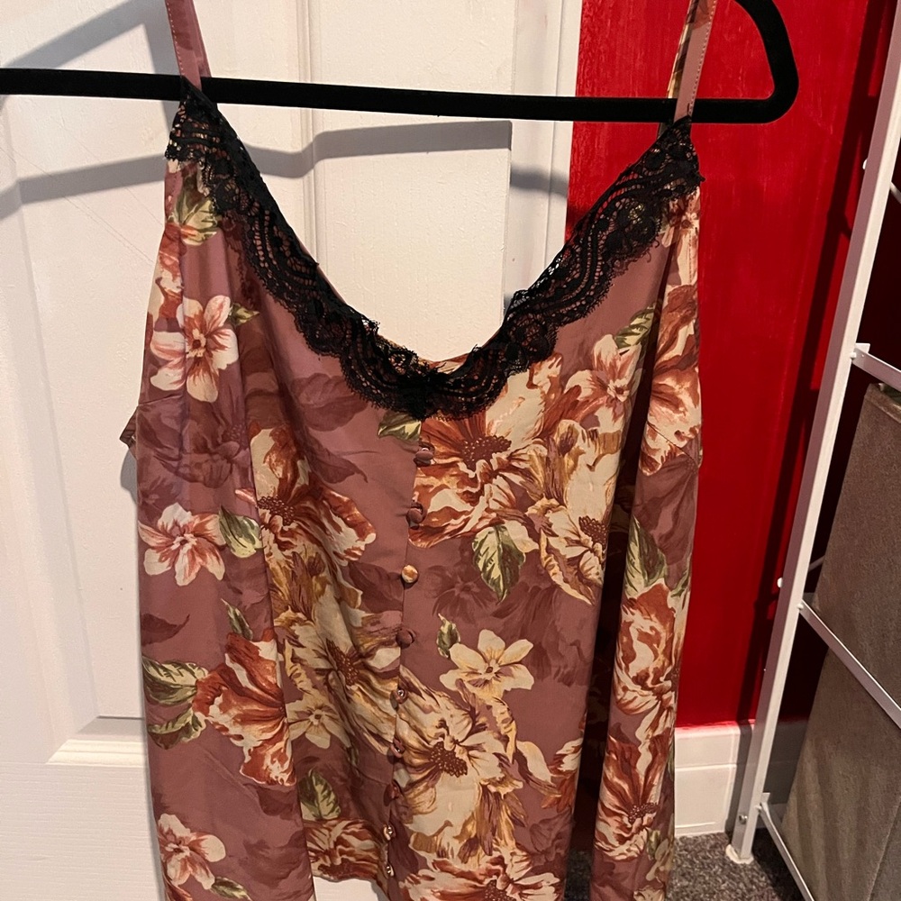 Cute Torrid spaghetti strap top